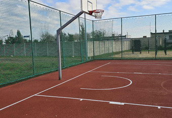  (photo)